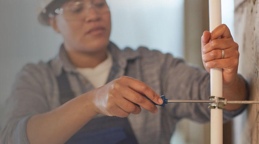 Expert burst pipe repair services in Morris, OK